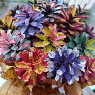 Букет из шишек для бабушки