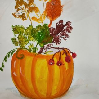 Ваза с листьями