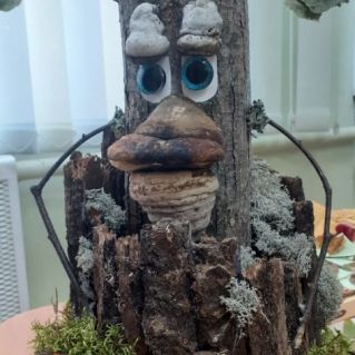 Мудрый пень.