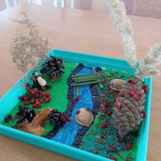 "Медведь на пруду"