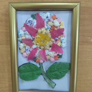 Бумажное панно "Цветок"