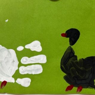 ЖИЛИ У БАБУСИ ДВА ВЕСЕЛЫХ ГУСЯ