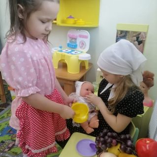 "Как я маме помогаю"