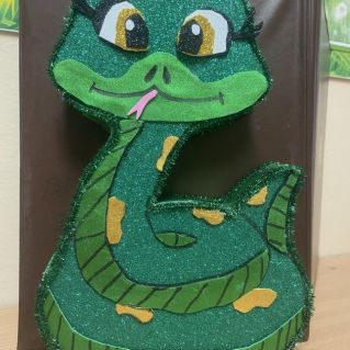 Символ года «Змеюша»