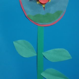 "Маму я свою люблю, ей открытку подарю!"