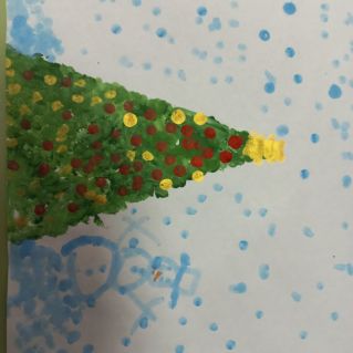 Рисунок" Снеговик украсил ёлочку"