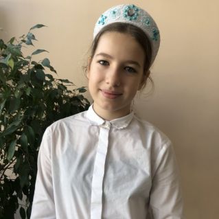 Бисерный ободок-кокошник