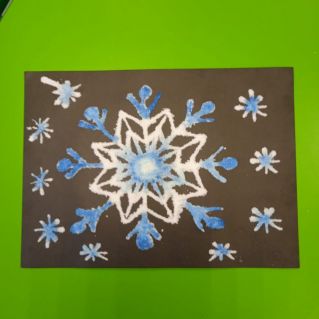 Снежинка - пушинка.