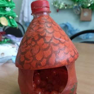 "Кормушка для птиц" (эко-материалы)