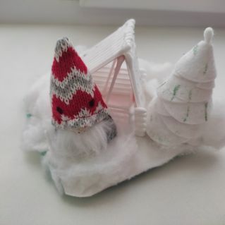 Сказочный гномик