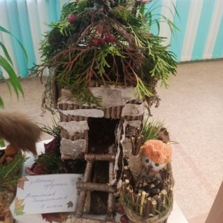 "Лесная избушка"