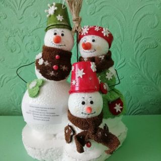 "Снеговички"