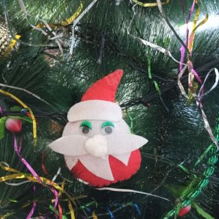 "Дед Мороз на ëлке"