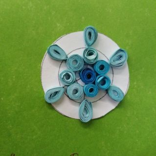 "Снежинка" (квилинг)