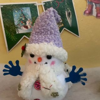 Улыбчивый снеговичок