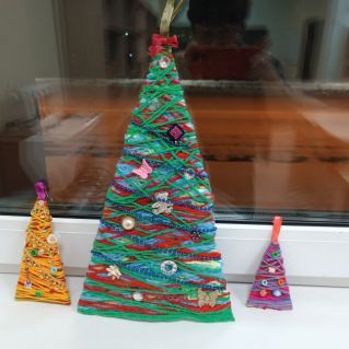 " Шерстяные елочки на елку"