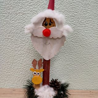 Дед Мороз с оленем