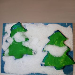 Заснеженные ели (лепка из теста)