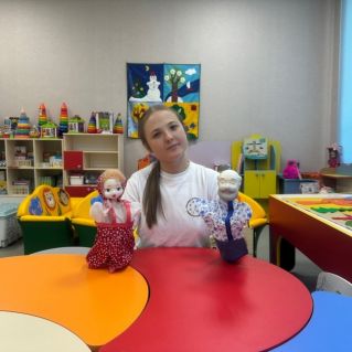 "Профессия воспитателя в кадре"