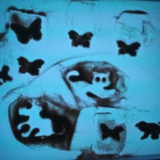 "Кошкин дом", песочная картина.