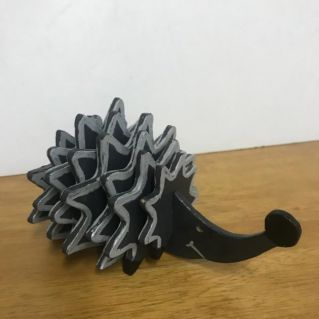 "Ежик-ни головы ни ножек"