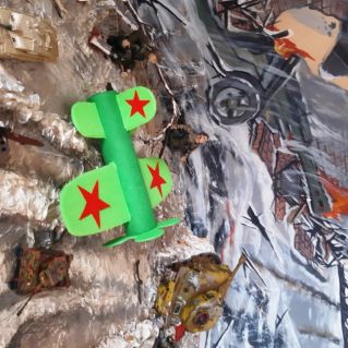 Военный самолет на страже  воздушного пространств