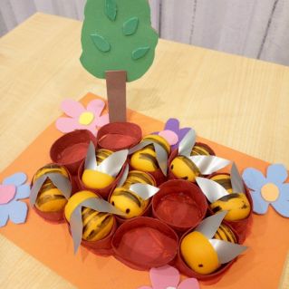 Пчелки на природе