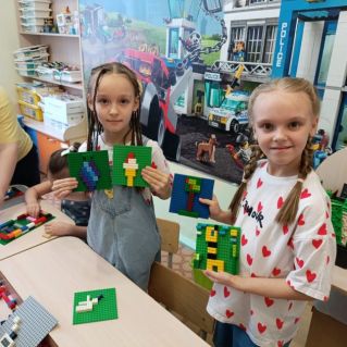 "Мозаика из Лего"