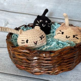 Котята в корзинке