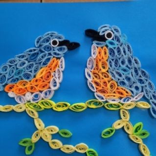 Птицы на ветке