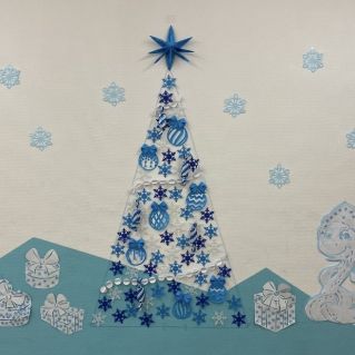 «Новогодняя красавица из снежинок»