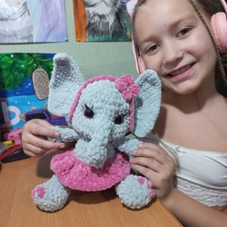 Милая слоняша