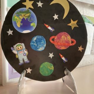 "Вперед, к звёздам!"