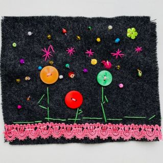 "Миниатюрный коврик", декоративное шитьё и вышивка