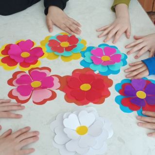 Весенние цветы