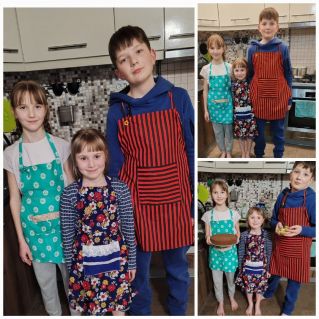Фартуки для себя, младшей сестры и старшего брата