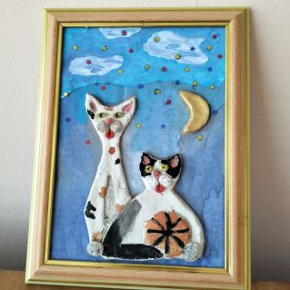 Друзья под луной