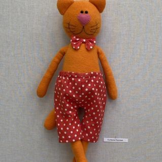 Котик из флиса.