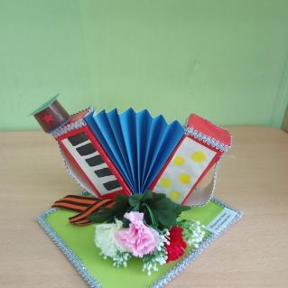 Этот праздник, со слезами на глазах!