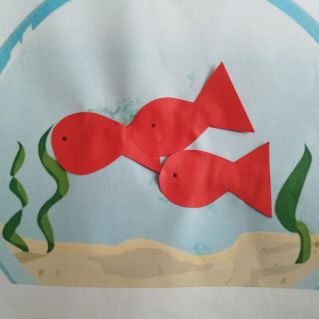 Рыбка в аквариуме