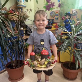 ОСЕННЯЯ ПОЛЯНКА