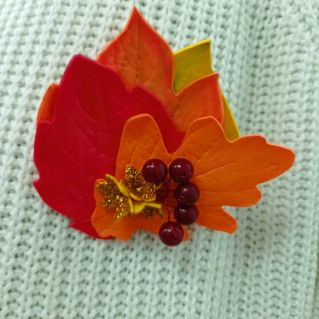 Брошь из фоамирана "Краски осени"