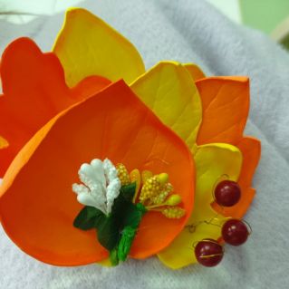 Брошь из фоамирана "Любимому учителю"