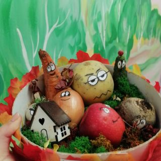 Дружная осенняя семейка