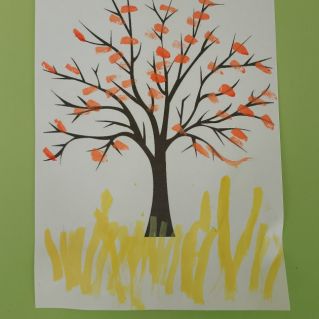 "Осеннее дерево"