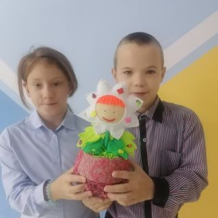 "Цветок для мамы"