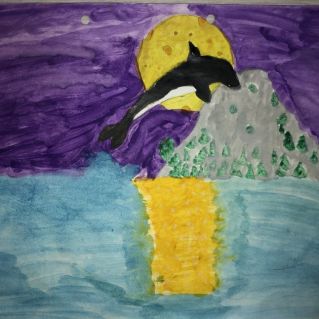 Дельфин в море