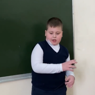 Выразительное чтение стихотворения. Яков Аким «Первый снег»