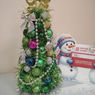 "Ёлочка красавица"