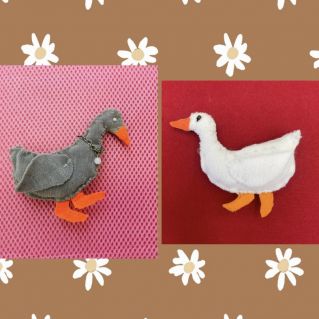 Два весёлых гуся